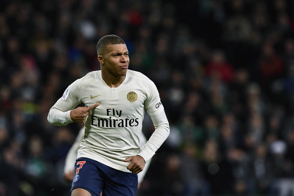 美国近三十年来最大的外交失误, 可能就是阻止中国统一